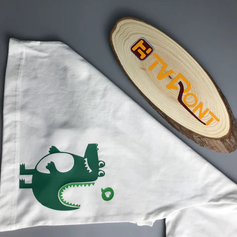 Alligator for Baby’s T-shirt with cricut htv