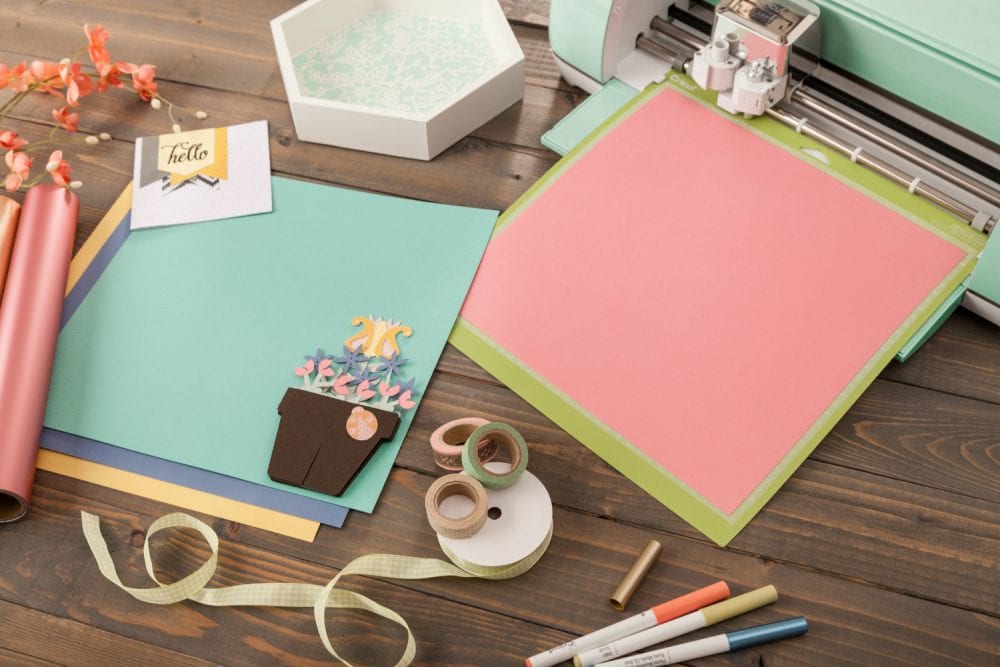 Cricut Beginners Guide How to Clean and Make Cricut Mat Sticky HTVRONT