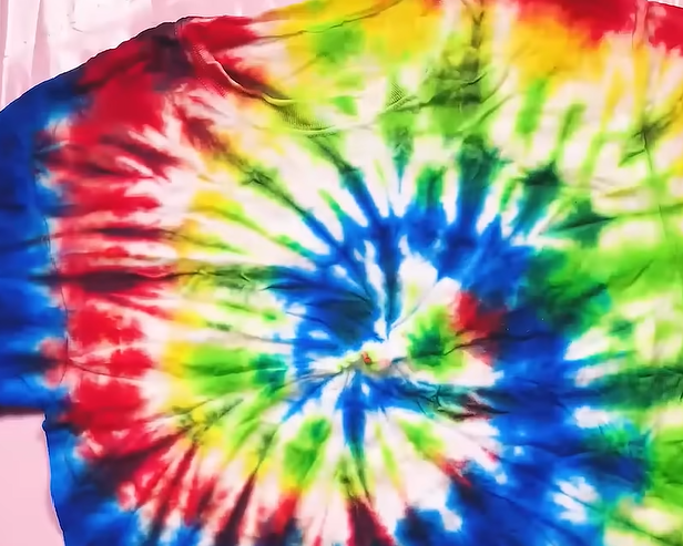 How to do Spiral Tie Dye Design？